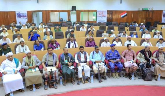 أوقاف الحديدة يدشن حملة تجهيز وتنظيف المساجد استعدادا لاستقبال رمضان الكريم