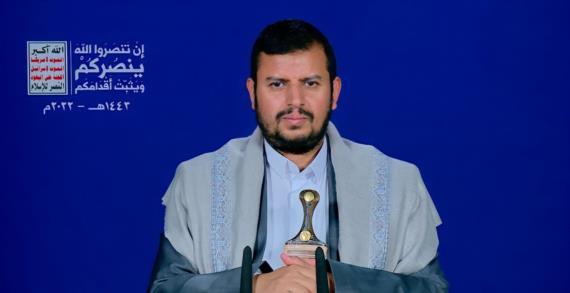 القرآن كتاب هداية والرسول أول المؤمنين به